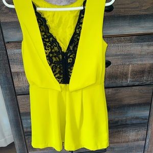Top Shop worn once short Lacey open back romper size 6; fits more like a 4.